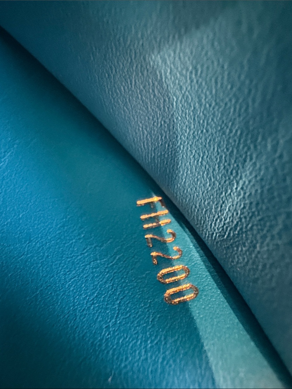 Louis Vuitton Coral Leather Wallet with Gold LV Medallion✨ - Picture 9 of 9